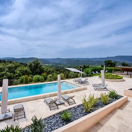 Beautiful Provencal Mas In The Golfe De Saint-tropez Villa *